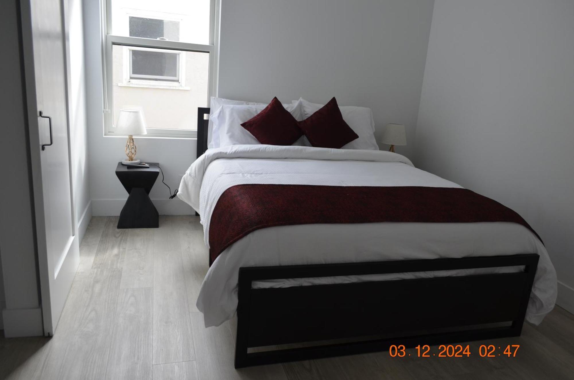 Dimond Abode Vacation Home #1 Oakland Dimond District Екстер'єр фото