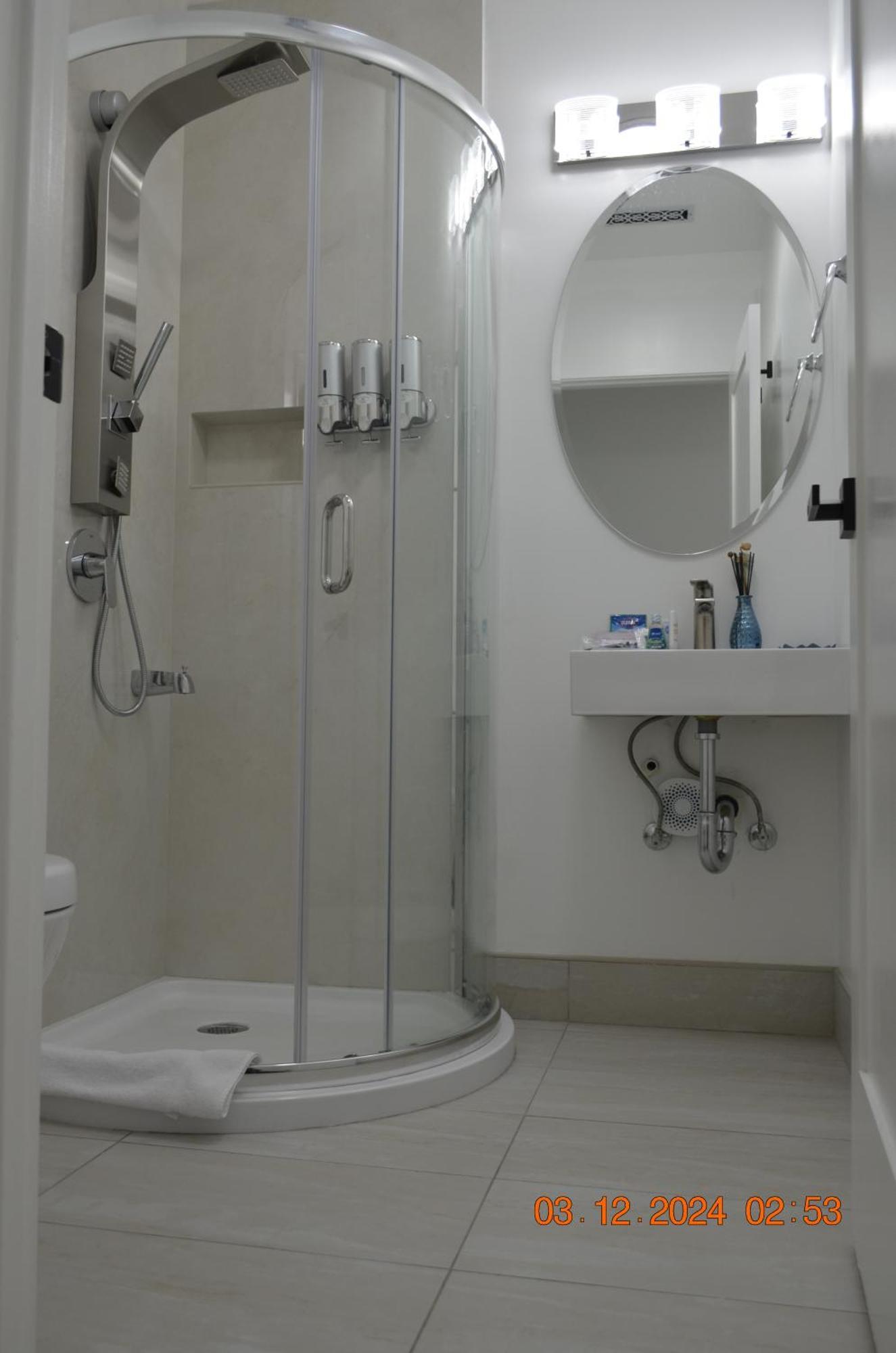 Dimond Abode Vacation Home #1 Oakland Dimond District Екстер'єр фото